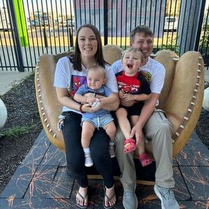 Meet your Posher, Logan